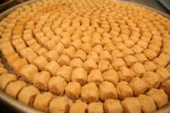 Koul Wi Shkour With Pine Kernels كول وشكور بالصنوبر